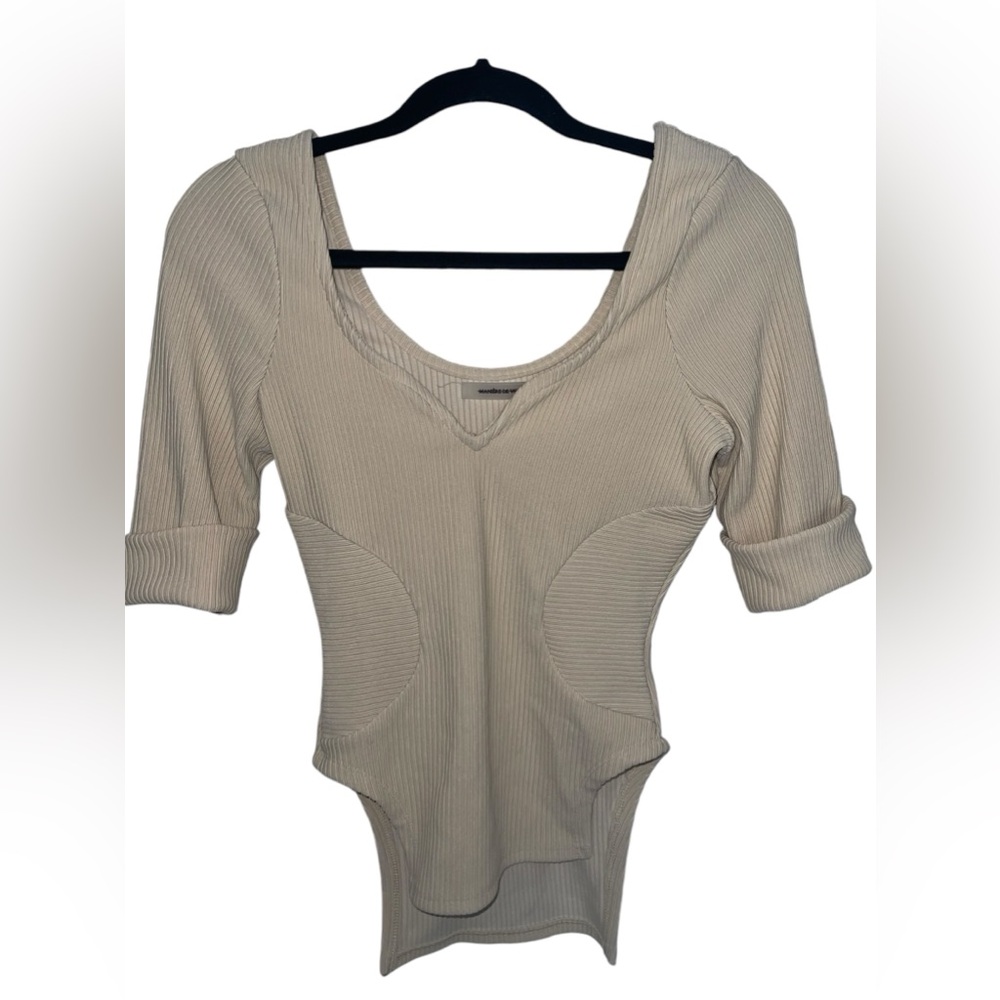 MANIÈRE DE VOIR - Top